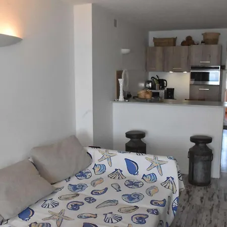 Face A La Plage, Climatisation, Wifi, Parking, A Pied, Ideal * Six-Fours-les-Plages