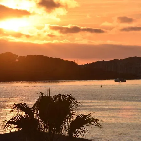 Face A La Plage, Climatisation, Wifi, Parking, A Pied, Ideal